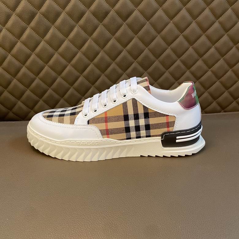 men Burberry shoes-315